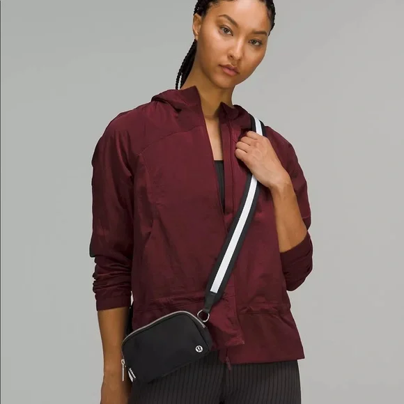 Everywhere Crossbody Bag - Brand New - Picture 6 of 8